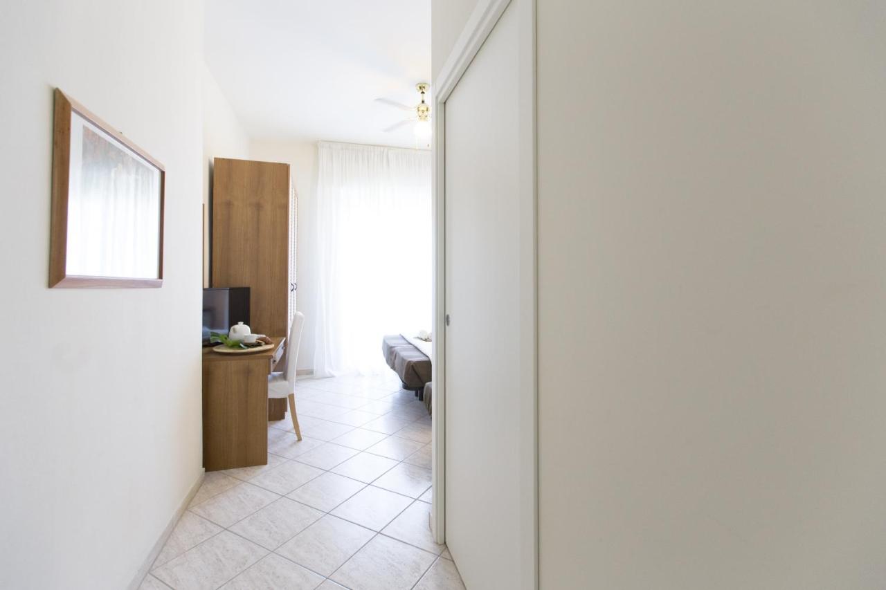 Hotel Esplanade Rimini Exterior photo